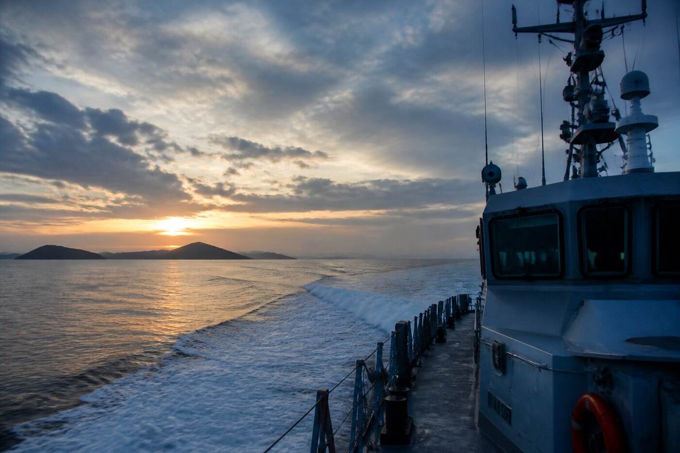 Operations: Chronology, navigation, ports and the western Pacific settings that shaped service.